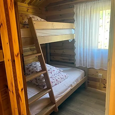 Drewniane Ow Latarnik Gerendaház